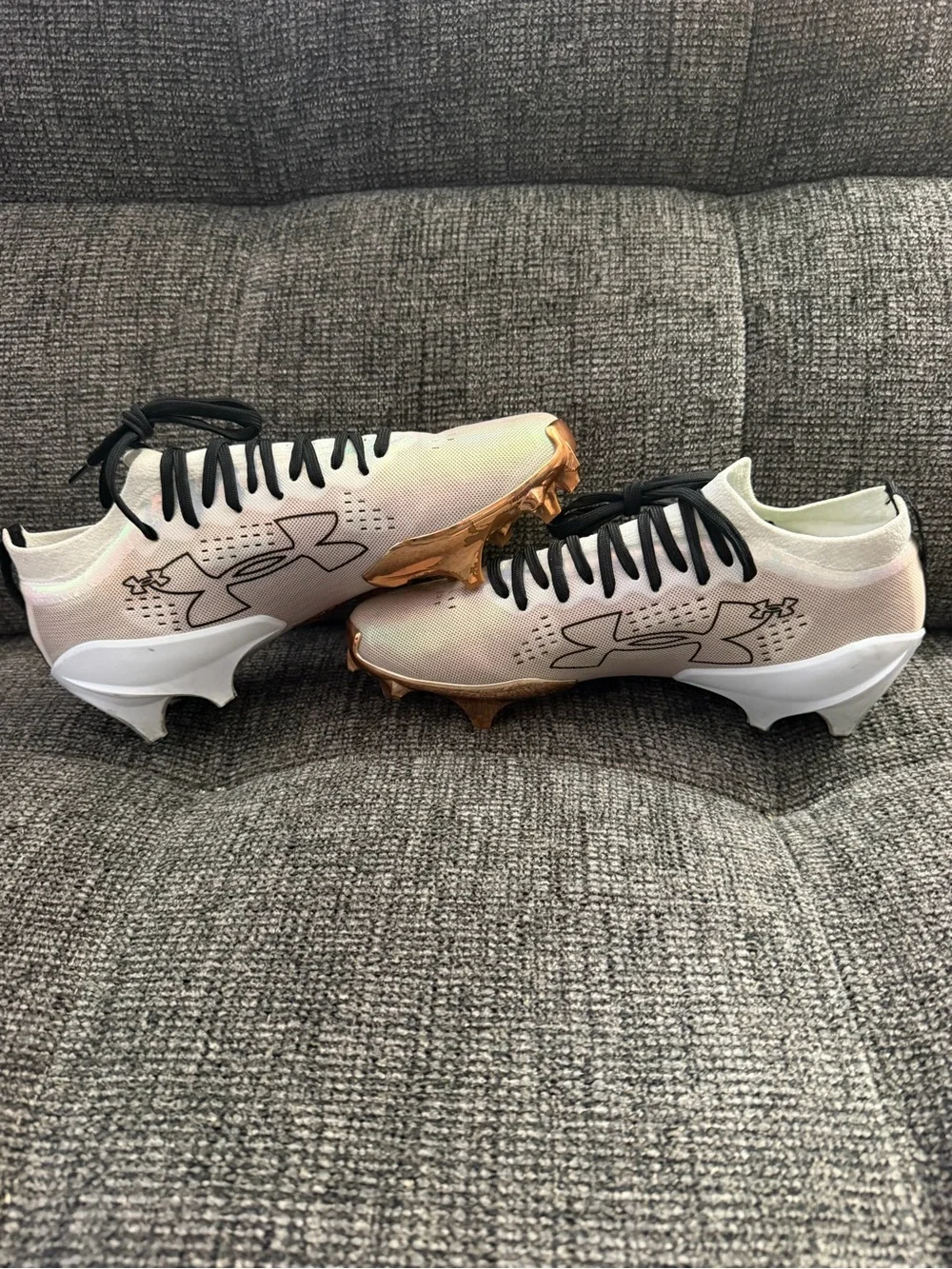 Under Armour Blur Pro football cleats